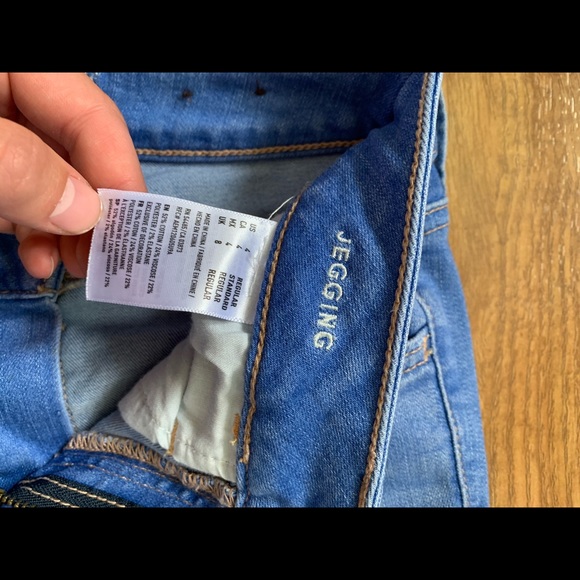 American Eagle Jeans - Picture 2 of 4